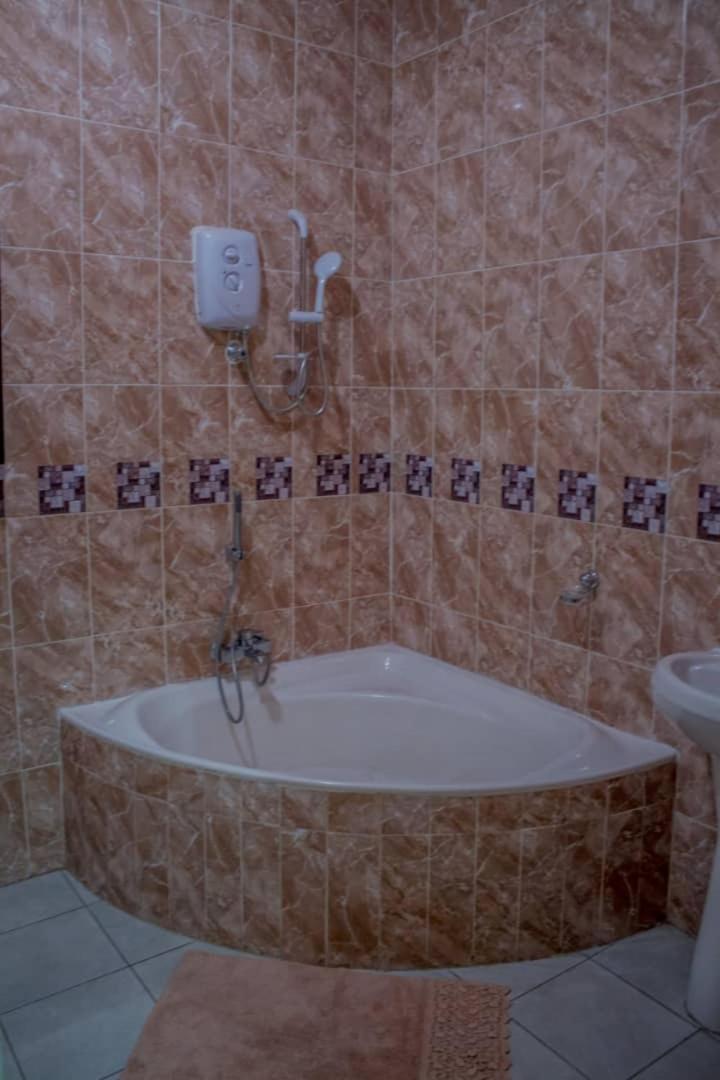 Lynm Residence Harare Kültér fotó